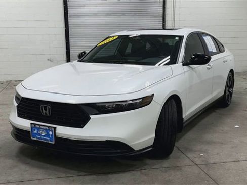 Used 2023 Honda Accord Sport image 7
