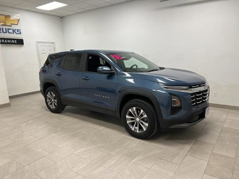 Used 2025 Chevrolet Equinox LT image 15