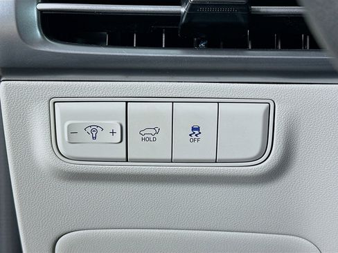 Used 2025 Hyundai Tucson SEL image 17