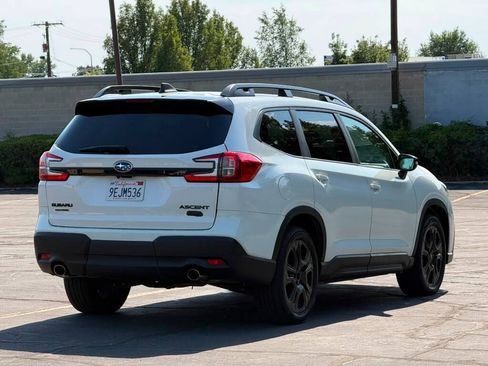 Used 2023 Subaru Ascent Onyx Edition AWD/4WD image 5