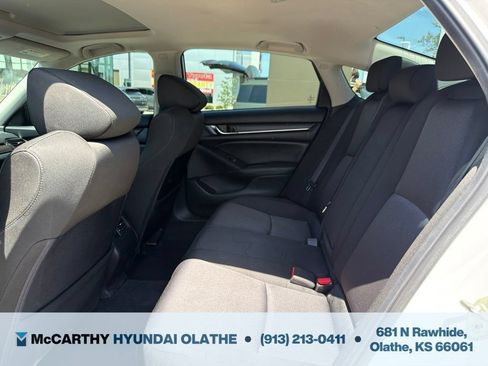 Used 2019 Honda Accord EX image 5