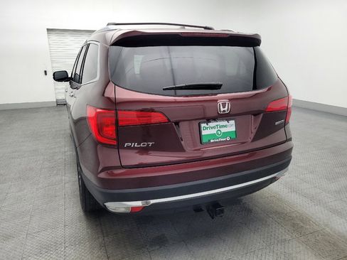 Used 2018 Honda Pilot Touring image 6