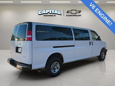 Used 2024 Chevrolet Express 3500 LT w/ LT Preferred Equipment Group RWD image 5