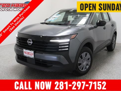 Used 2025 Nissan Kicks S FWD image 1