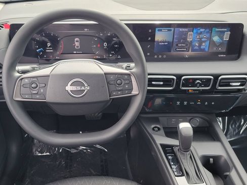 New 2026 Nissan Sentra SV w/ Floor Mat Package FWD image 11
