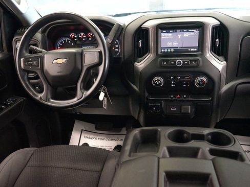 Used 2020 Chevrolet Silverado 2500 Custom w/ Custom Value Package AWD/4WD image 9