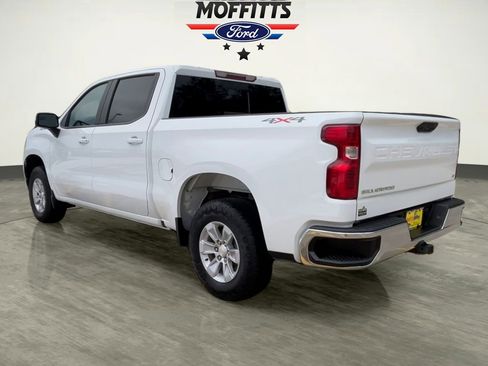 Used 2025 Chevrolet Silverado 1500 LT w/ Leather Package image 3