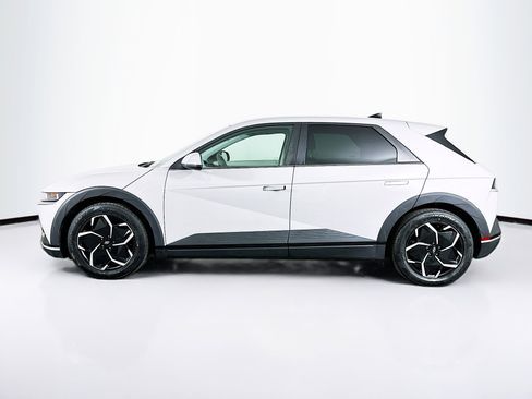 Used 2024 Hyundai Ioniq 5 SEL RWD image 4