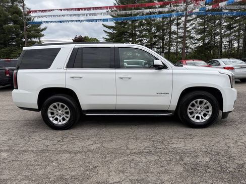 Used 2016 GMC Yukon SLE w/ Convenience Package AWD/4WD image 4