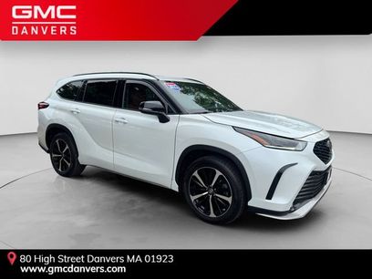 Used 2022 Toyota Highlander XSE