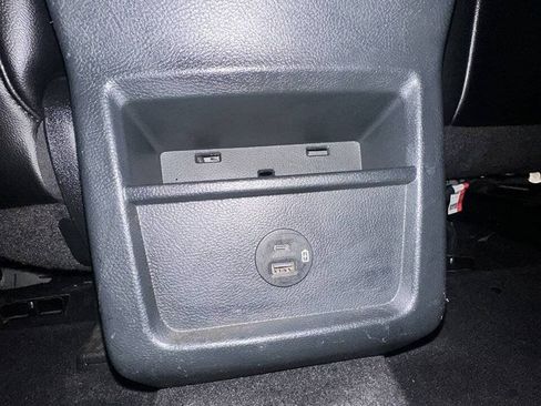 Used 2021 Ford Edge SEL FWD image 46