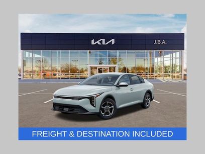 New 2026 Kia K4 LXS