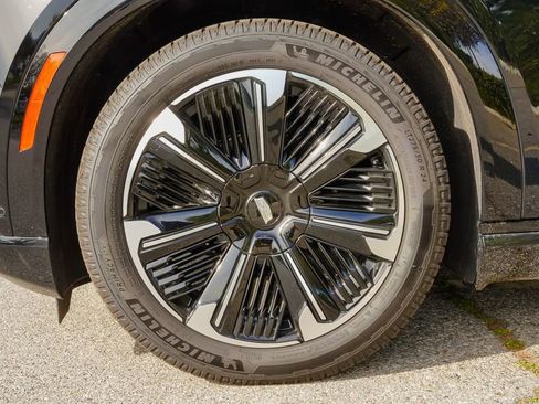 New 2025 Cadillac Escalade IQ Sport 2 image 7