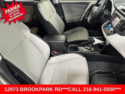 Used 2018 Toyota RAV4 XLE w/ Plus Extra Value Package AWD/4WD image 22