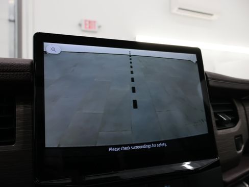 Used 2023 Ford Expedition Max Limited image 19