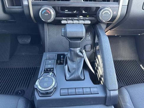 Certified 2025 Toyota Tacoma SR5 image 27