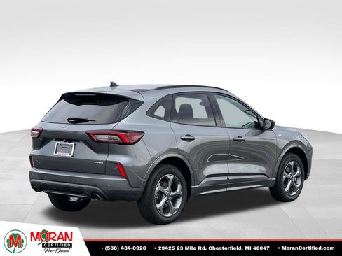 Used 2024 Ford Escape ST-Line w/ Tech Pack #1 AWD/4WD image 5