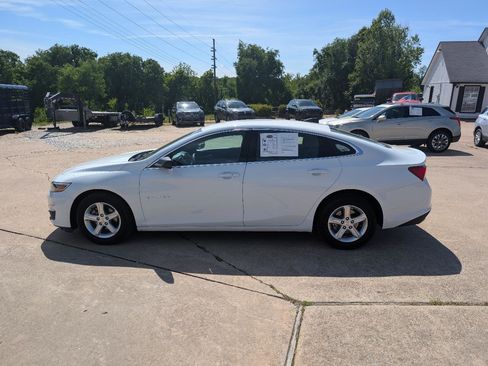 Used 2024 Chevrolet Malibu LS FWD image 10