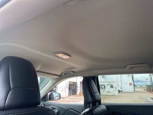 Used 2015 Jeep Cherokee Limited AWD/4WD image 15