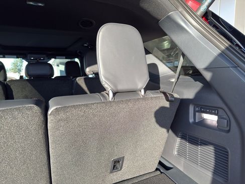 New 2026 Ford Explorer ST w/ Sun And Sound Package image 9