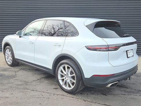 Used 2019 Porsche Cayenne image 3