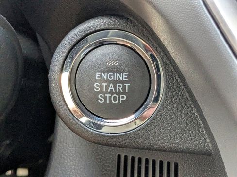 Certified 2024 Subaru Crosstrek 2.0i Premium image 31