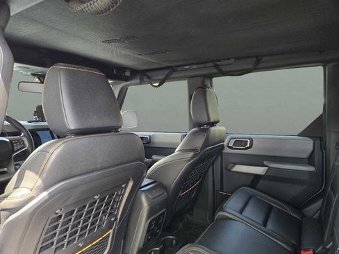 Used 2023 Ford Bronco Badlands AWD/4WD image 13