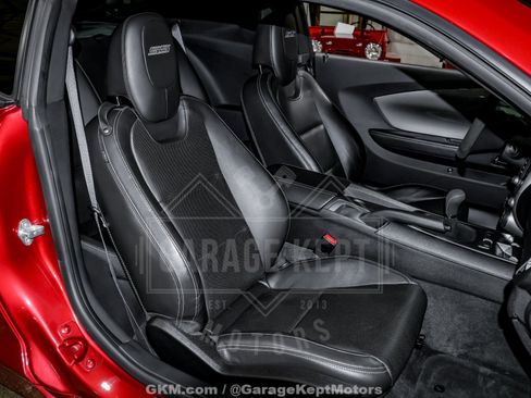 Used 2015 Chevrolet Camaro SS w/ SS Performance Package RWD image 85