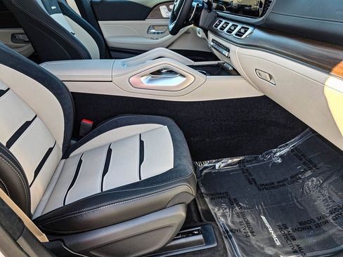 New 2026 Mercedes-Benz GLE 63 AMG S image 40