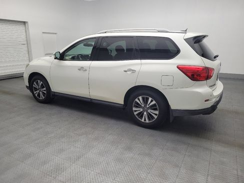 Used 2017 Nissan Pathfinder SL w/ SL Tech Package image 3