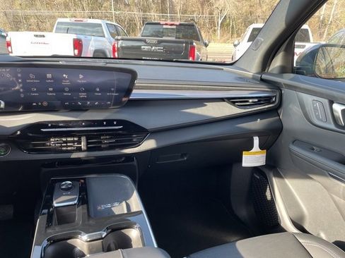 New 2026 Buick Enclave Sport Touring w/ Power Package image 23