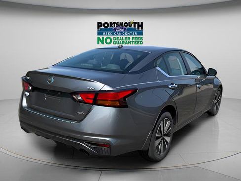 Used 2021 Nissan Altima 2.5 SV w/ SV Premium Package AWD/4WD image 24