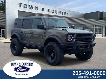 New 2025 Ford Bronco Big Bend w/ Black Diamond Package