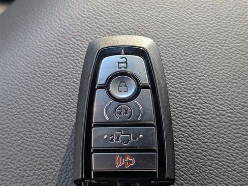 New 2025 Ford F150 Lariat w/ Equipment Group 501A Mid image 31