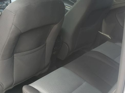 Used 2018 Ford Escape SE AWD/4WD image 18
