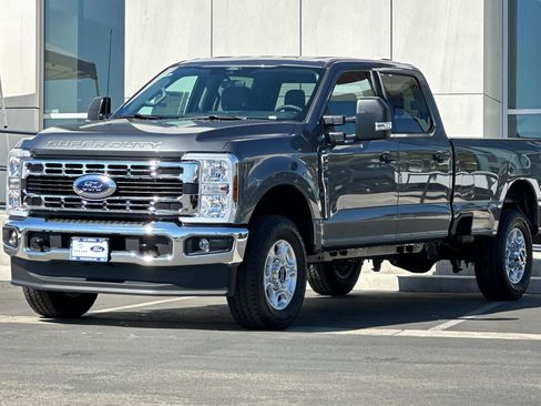 New 2026 Ford F250 XLT image 7