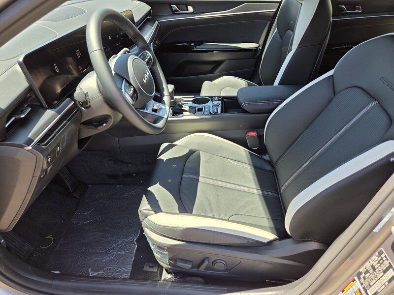 New 2026 Kia K5 GT-Line FWD image 6
