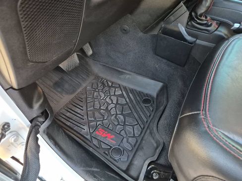 Used 2021 Jeep Gladiator Rubicon AWD/4WD image 23