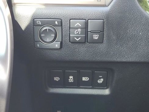 Used 2023 Lexus GX 460 Premium AWD/4WD image 25