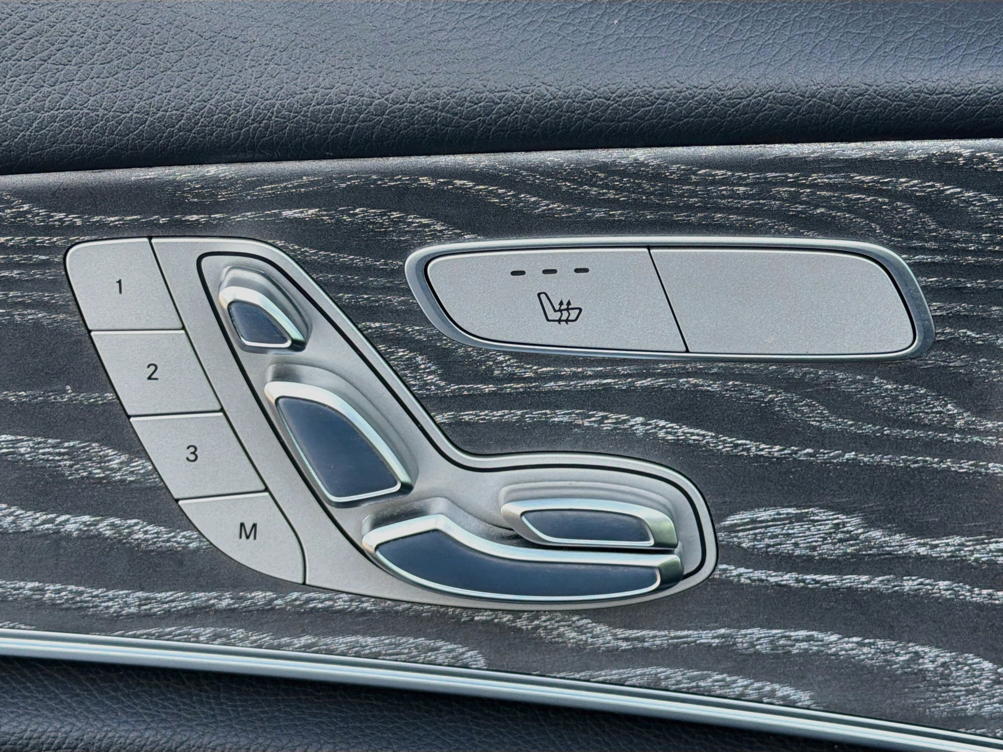 Used 2021 Mercedes-Benz E 450 4MATIC Sedan image 24