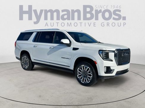 Used 2024 GMC Yukon XL Denali Ultimate image 1