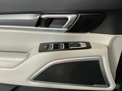 Used 2020 Kia Telluride S FWD image 18