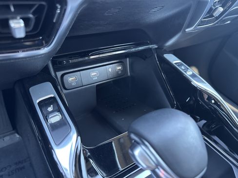 Used 2022 Kia Sorento SX image 27