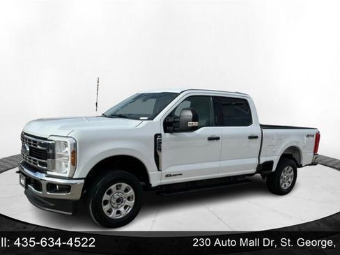 Used 2024 Ford F250 XLT image 1