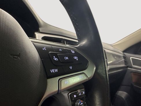 Used 2021 Volkswagen Atlas SEL AWD/4WD image 18