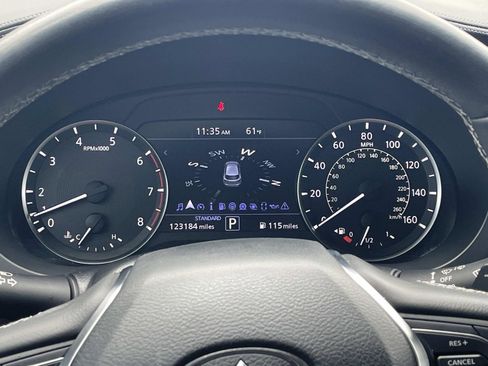 Used 2019 INFINITI QX50 Essential w/ Protection Package image 25