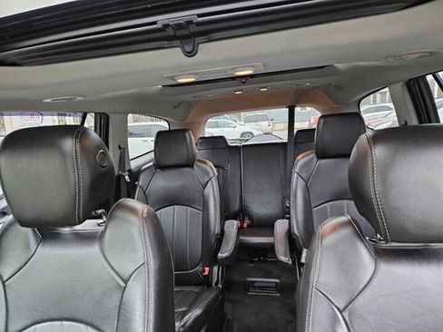 Used 2017 Buick Enclave Premium image 15