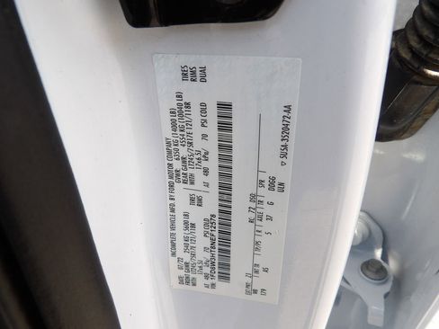 Used 2022 Ford F350 XL w/ Power Equipment Group AWD/4WD image 60
