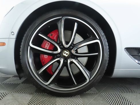 Certified 2020 Bentley Continental GT image 29