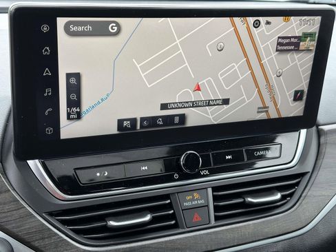 Used 2024 Nissan Altima 2.5 SL image 10